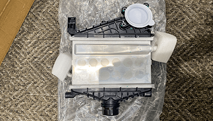 東風日産　奇駿　インタークーラー