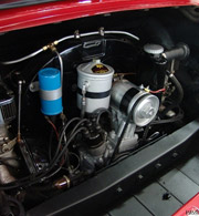 ポルシェ 912 タルガ　エンジン